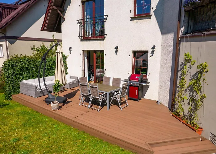 World In * غدينيا